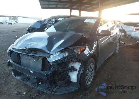 2023 Kia Forte Lx z USA, uszkodzony, nr VIN 3KPF24AD9PE685646